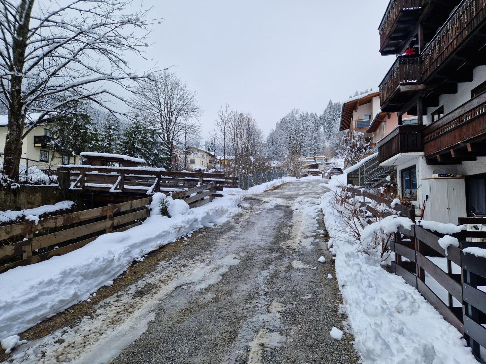 Apartment Peacock - Steinbock Lodges Zell am See Esterno foto